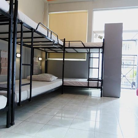 Dream Station - Saigon Hostel Ho Şi Min Exterior foto