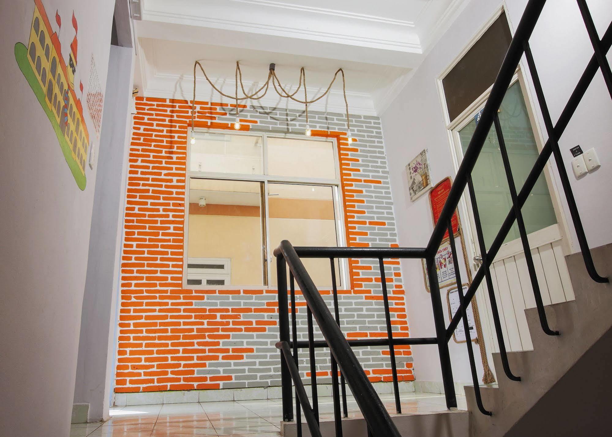 Dream Station - Saigon Hostel Ho Şi Min Exterior foto