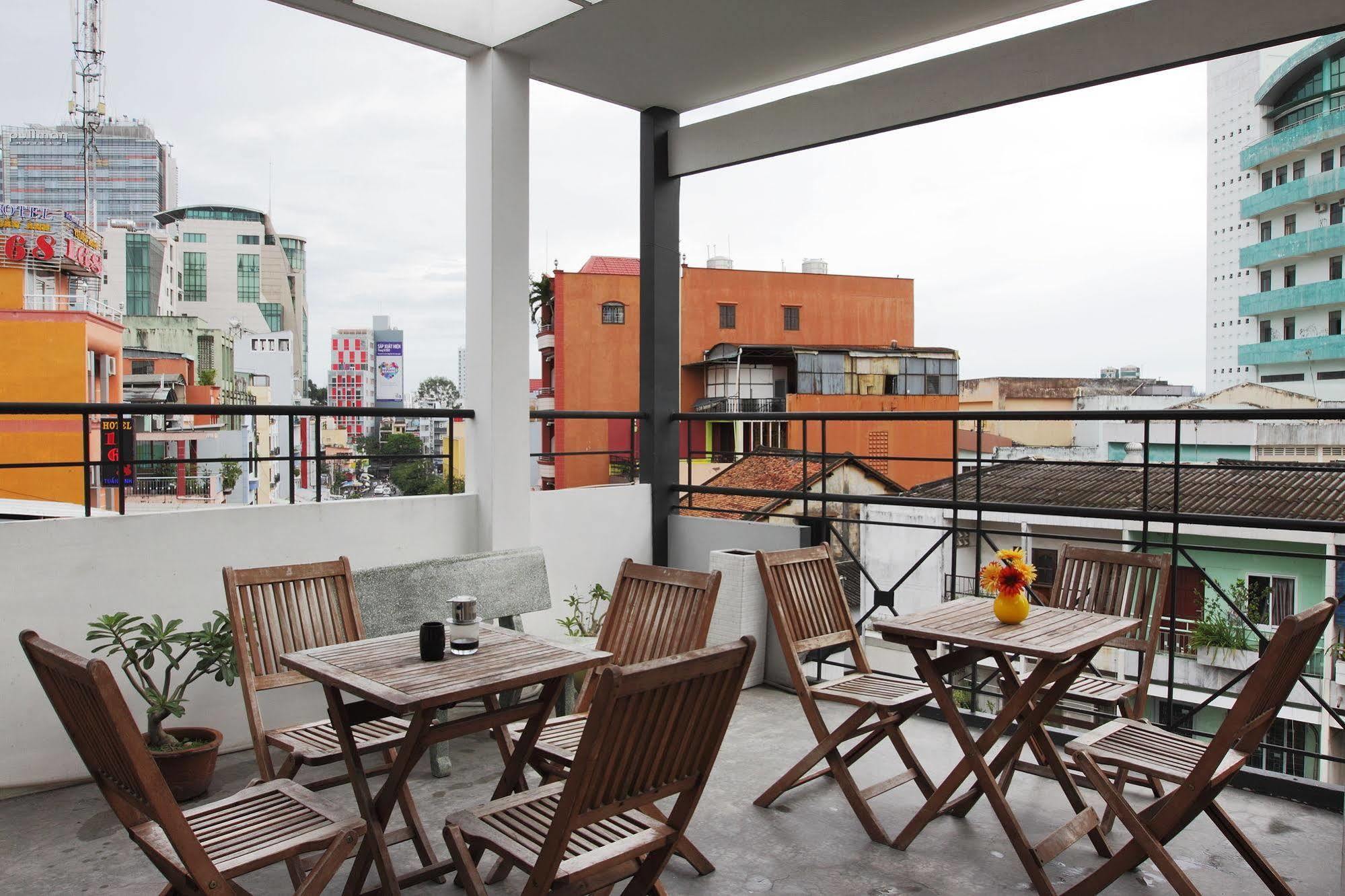 Dream Station - Saigon Hostel Ho Şi Min Exterior foto
