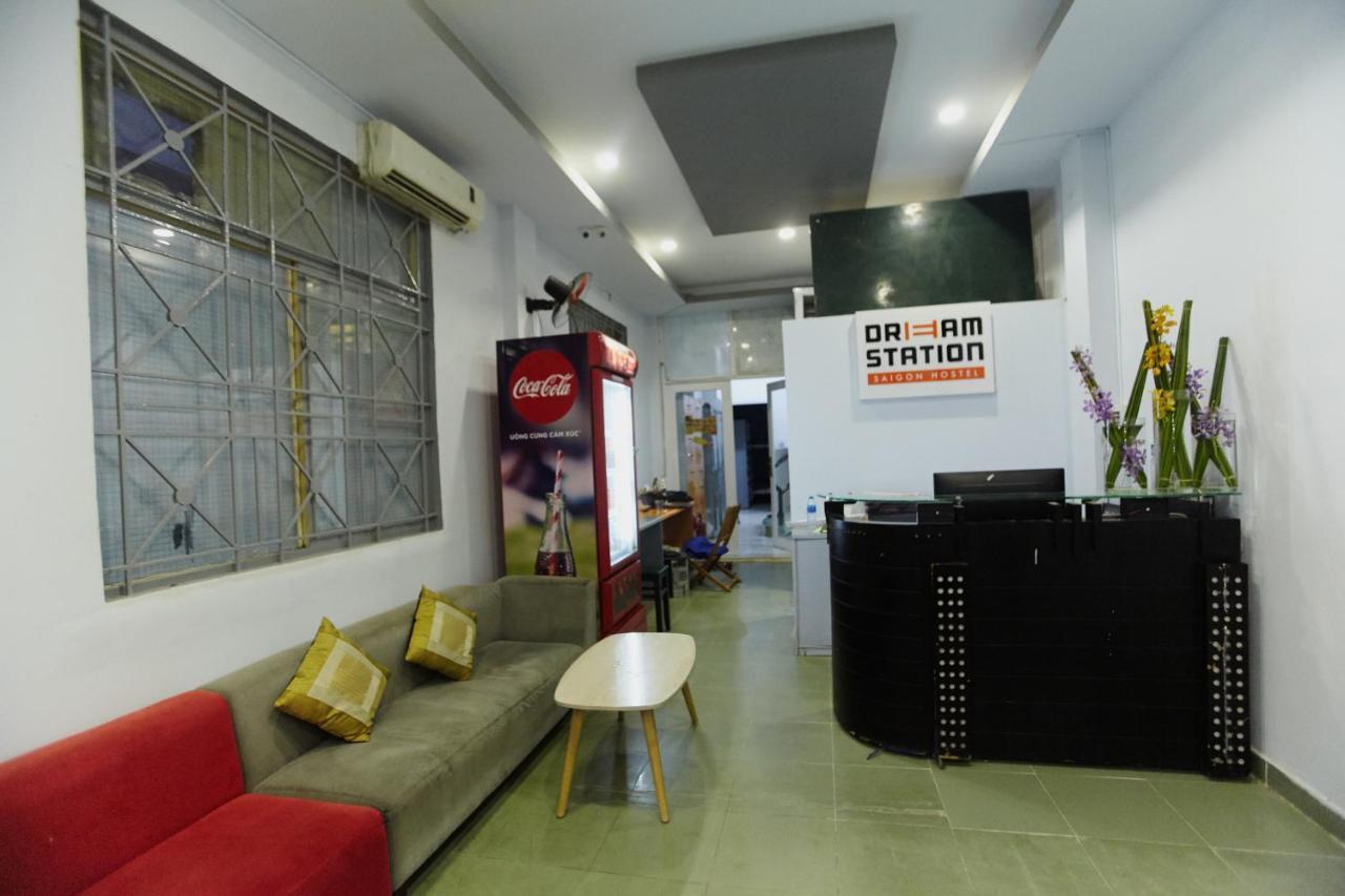 Dream Station - Saigon Hostel Ho Şi Min Exterior foto